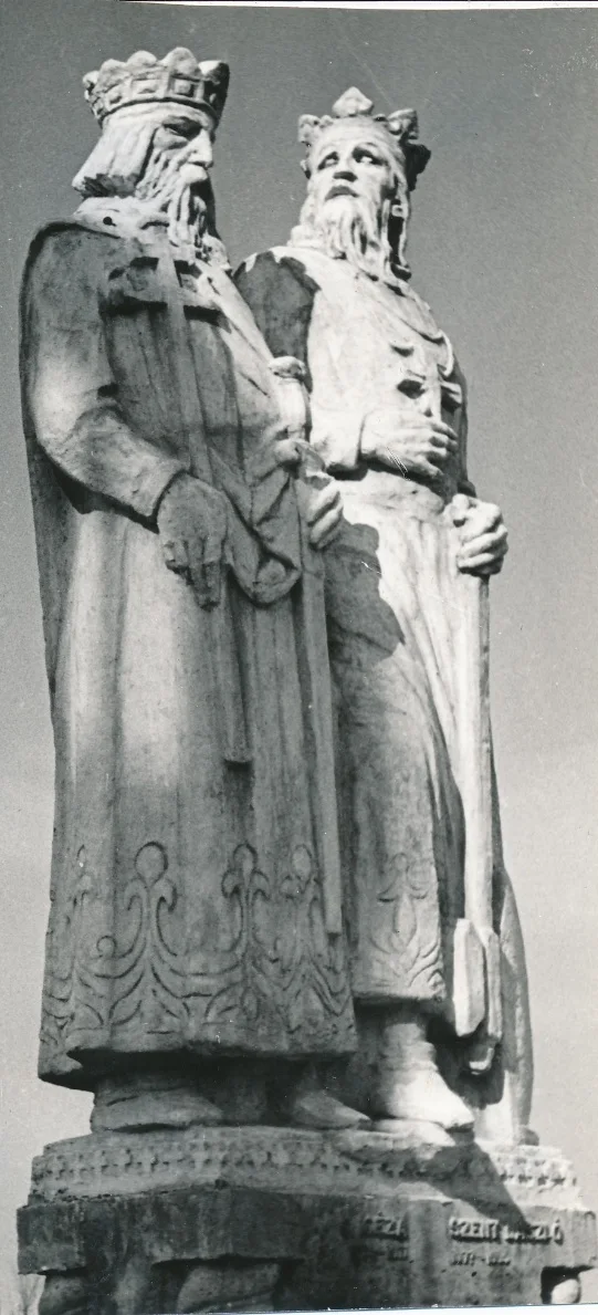 I GÉZA ÉS SZENT LÁSZLÓ