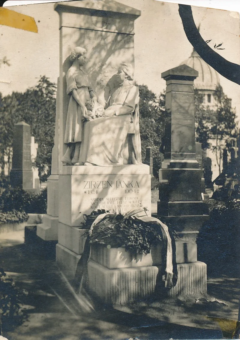 ZIRZEN JANKA SÍREMLÉKE (1910)